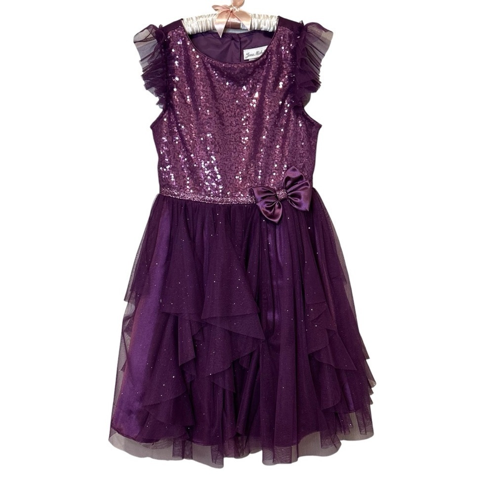 Jona Michelle Sequin & Tulle Party Dress. New. Size 8